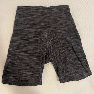 Lululemon Align short
